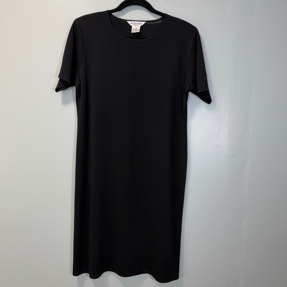 Exclusively Misook Petite Black Short Sleeve Knit Sheath Dress Large Minimalist